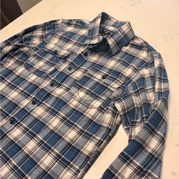 True religion brand jeans distressed flannel button down shirt - Picture 8 of 12